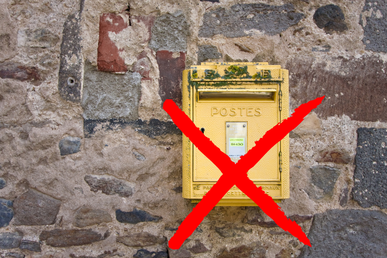 Retrait de boîtes aux lettres par La Poste à Lauzerte