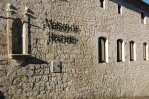 Lauzerte - Façade de l'ancien Hospice - Photo S.Clerbois