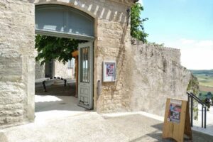 Lauzerte - L'entrée de l'Espace Points de Vue - Photo S.Clerbois