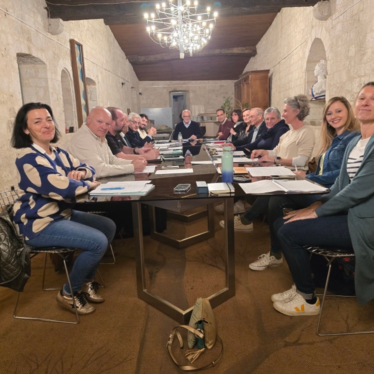 Le nouveau conseil municipal de Lauzerte